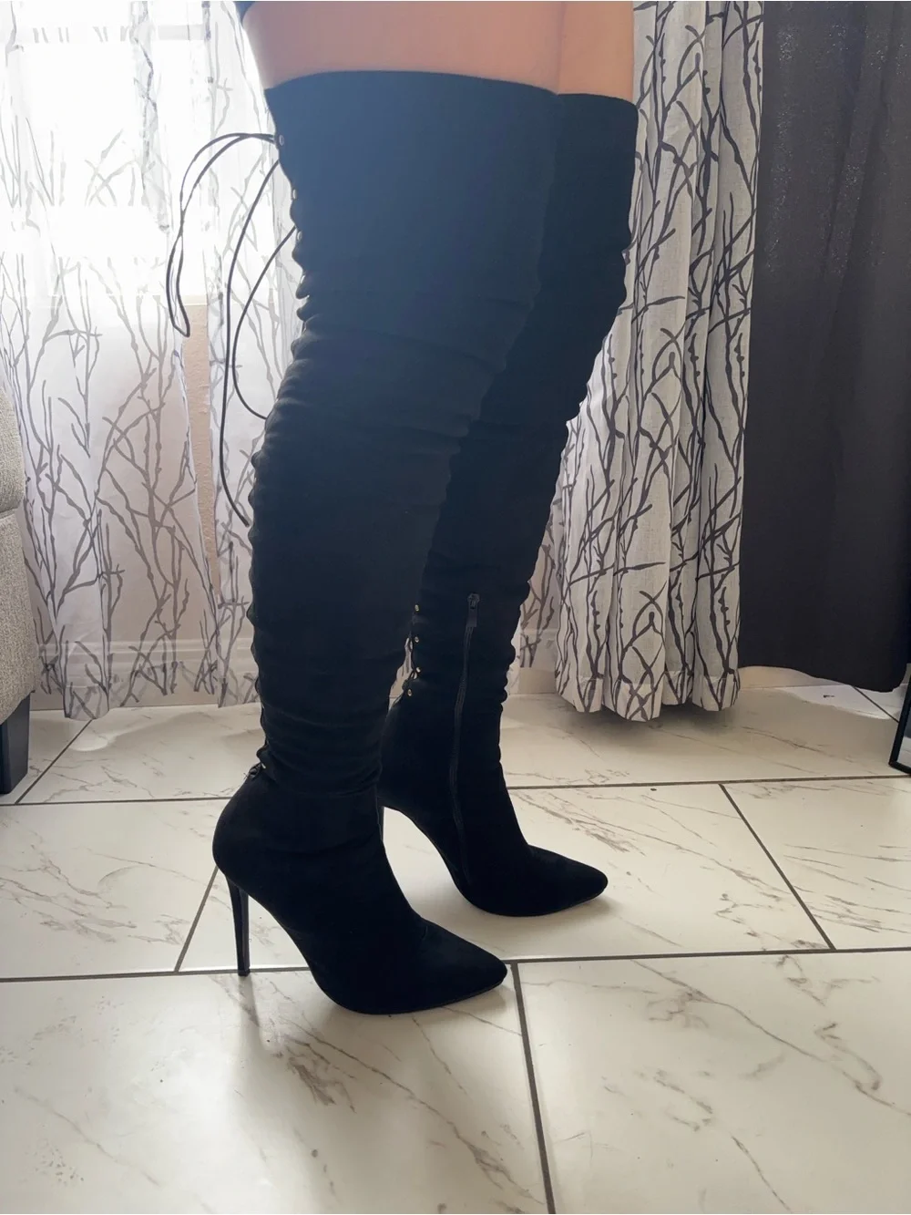 N/A elegant black